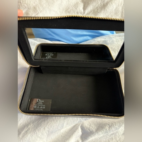 Dior Limited Edition Holiday Clutch – Black & Gold - Picture 10 of 14